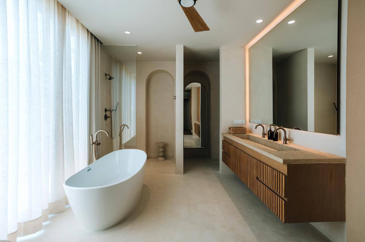 Main bathroom at Villa Marena